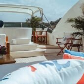 astondoa-fly-deck-wheelhouse-Horizon-Yacht-Charters-phuket-feat