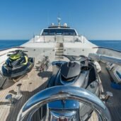 astondoa149-bow-with-seadoos-Horizon-Yacht-Charters-phuket