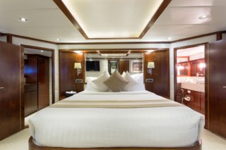 bilgin-98-deluxe-cabin-Horizon-Yacht-Charters-phuket