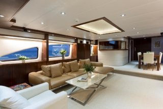 bilgin-98-saloon-dining-Horizon-Yacht-Charters-phuket