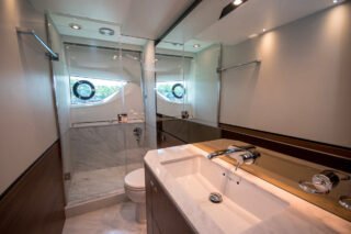 princess-65s-bathroom-Horizon-Yacht-Charters-phuket