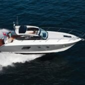 princess-v39-under-power-feat-Horizon-Yacht-Charters-phuket